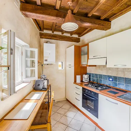 Apartment Peppe's House In Garfagnana - Happy *