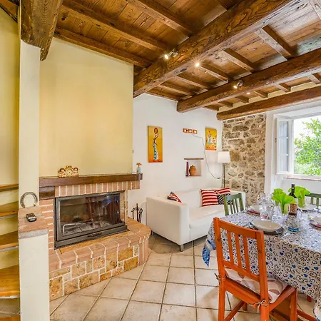 Peppe's House In Garfagnana - Happy Apartment *